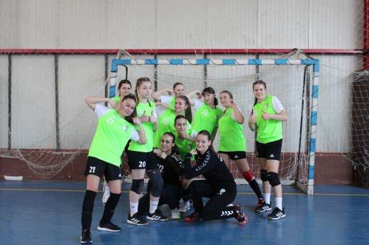 Győzelemmel kezdték a rájátszást az Olimpia VSK kézilabdacsapatai