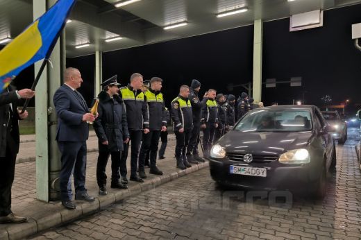 Megszűntek a határok! Ilyen volt a petei határnál a szilveszter éjszaka - KÉPEK/VIDEÓ