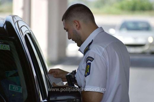 Hamisított műszakival próbált meg átkelni a csanálosi határon egy férfi