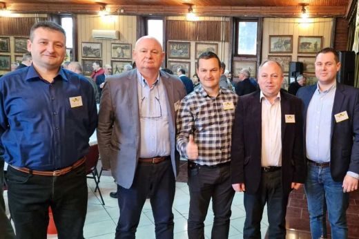 Nemzetközi borversenyen vettek részt a Szent Orbán Borrend tagjai