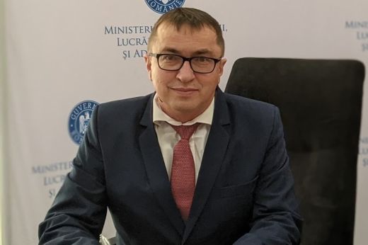 Aláírta Mezőpetri polgármestere a 7,63 millió lejről szóló finanszírozási szerződést
