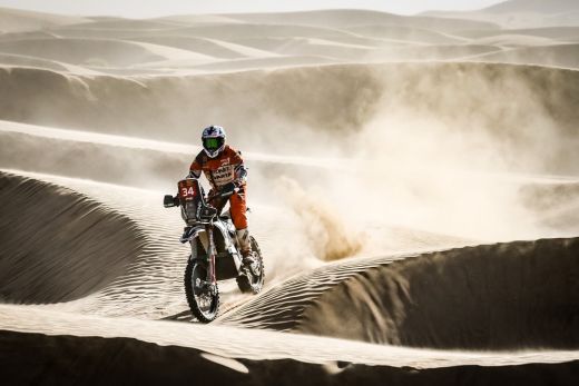 A 10. szakasz is kipipálva. Mutatjuk hogy áll most, két versenynappal a Dakar vége előtt Gyenes Mani