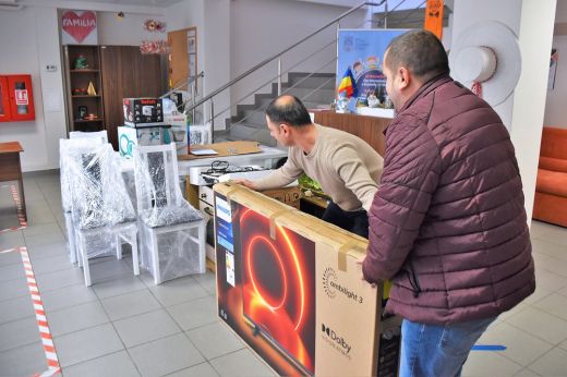 Ez az igazi szolidaritás! Nem mindennapi ajándékban részesültek a hajléktalanszálló lakói