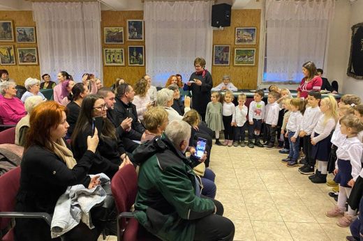 Várjuk együtt örömmel, az eljövő karácsonyt – ovisok szolgálata a Németiben