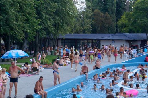 A per nem halad, így továbbra sem tudni, mikor nyithat meg ismét a szatmári strand