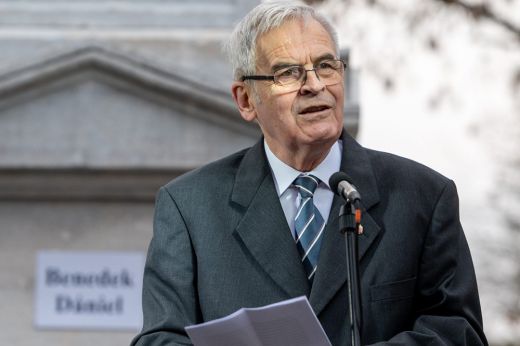 Újra Tőkés László az Erdélyi Magyar Nemzeti Tanács elnöke