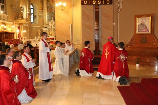 Hősöknek való történelmi időkben hívott bennünket az Úr szolgálatára
