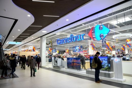 Kivonulhat Romániából a Carrefour – 24 év után eladhatják a teljes üzlethálózatot