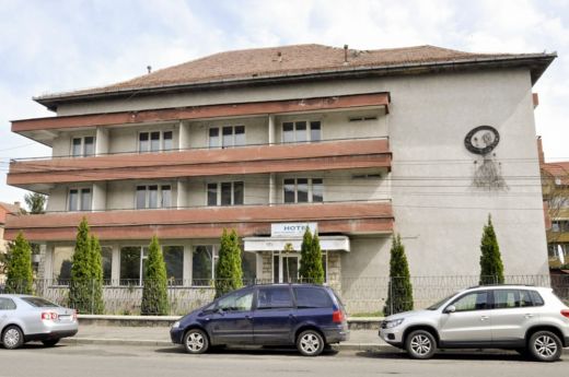 Megszületett a kormányhatározat: végre a város tulajdonában a Sport Hotel!