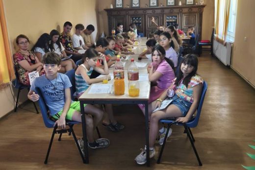 Szamoskóródi és dobrácsapáti gyerekek a Követőtáborban