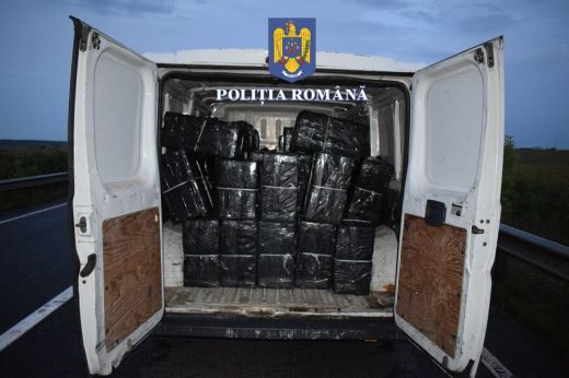 Több mint 1 millió szál cigarettát találtak a csempészek járműveiben