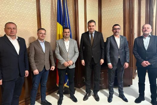 Az RMDSZ szatmári parlamenterei a fejlődésért dolgoznak: Dobra és Szopor elöljáróival tartottak megbeszélést Bukarestben