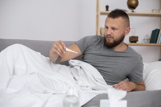 Koronavírus: Magyarországon is kimutatták a vírus új, Nimbus variánsát