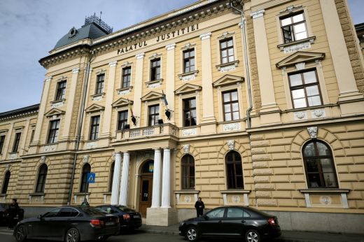 Vádat emelt az ügyészség a bárddal támadó fiatallal szemben. Ez áll a vádiratban
