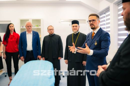 Megnyílt az Anastasios Orvosi Központ Szatmárnémetiben – 18 egészségügyi szakterületen nyújtanak ellátást – Képgaléria