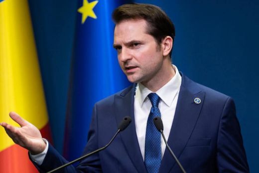 Sebastian Burduja veszi át ideiglenesen az oktatási tárca vezetését