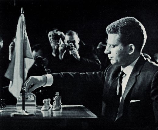 Elhunyt Borisz Szpasszkij, a legendás sakkvilágbajnok