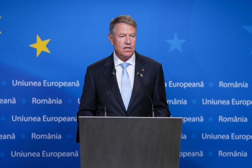 Iohannis: augusztusban kezdődhet az ukrán pilóták romániai kiképzése az F-16-os repülőgépekre
