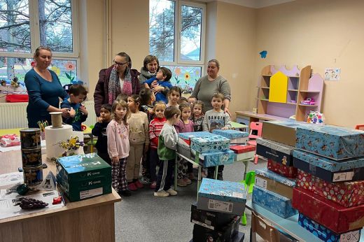 A nagymajtényi óvodásokat ajándékozta meg a Maurer Alapítvány
