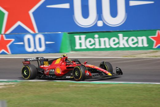 Ausztrál Nagydíj - Sainz nyert Melbourne-ben, Verstappen kiesett