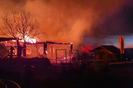 Tűzvész a Ferma Dacilor panziónál: Hatra emelkedett a halálos áldozatok száma. Jelentést kért a belügyminisztérium