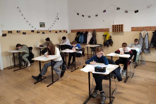 Több mint száz diák részvételével zajlott az Országos Magyar Matematikaolimpia megyei szakasza a Kölcsey Ferenc Főgimnáziumban