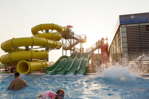 Fedezd fel a térség első és egyetlen élményfürdőjét – Aquastar Szatmárnémetiben!