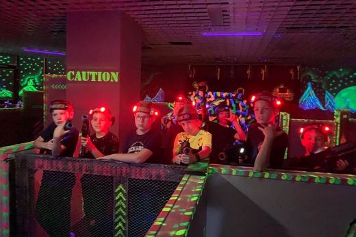 Te is szereted a lézerharcot? A Laser Tag Warrior iskolakezdési kedvezménnyel várja a diákokat