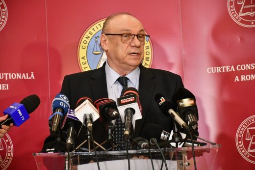 Az alkotmánybírák mérlegelik, hogy tárgyalják-e az első forduló eredményeinek érvénytelenítését kérő beadványokat