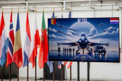 Felavatták az ukrán pilóták felkészítését is szolgáló F-16-os kiképzőközpontot
