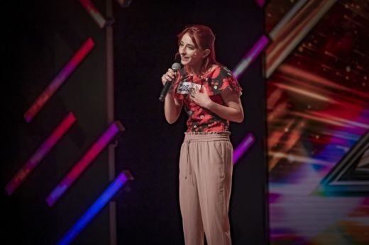 Komoly nehézségek után az X-Faktorban bizonyít Jenei Evelyn Dóra