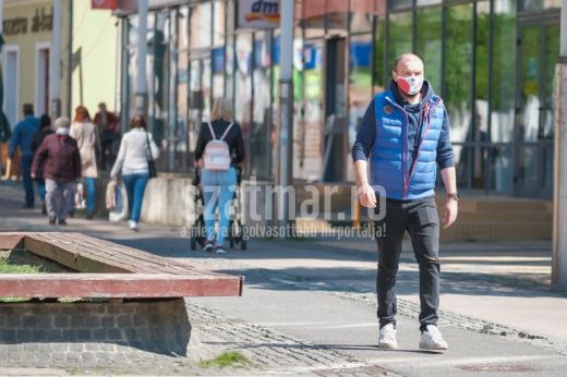 Több mint 4000 koronavírusos megbetegedést jelentettek az elmúlt 24 órában