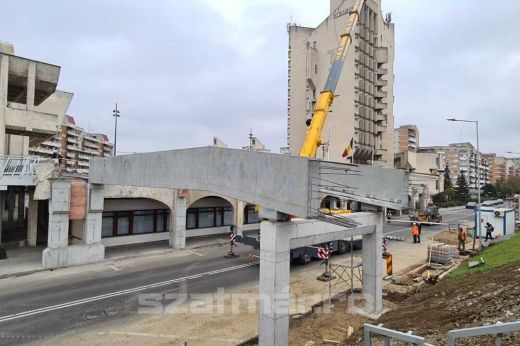 Helyére kerültek a Transilvania sugárúti felüljárók betonelemei - Videó