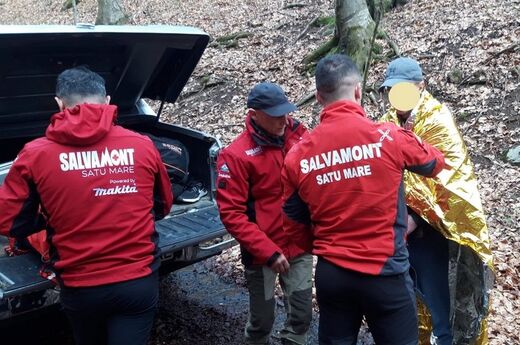 A hegyimentőknek kellett lehozni a hegyről a felkészületlen turistát