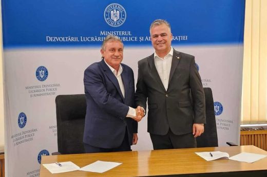 Aláírták a finanszírozási szerződést: tizenöt utcát modernizálnak Mikolában