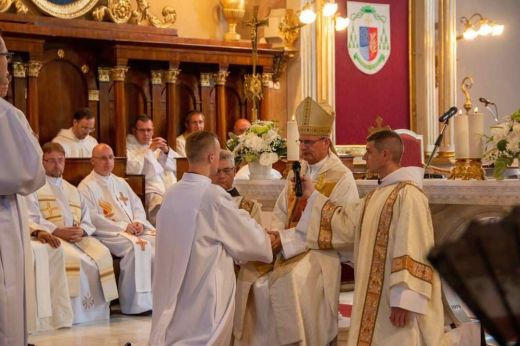 Pap- és diakónusszentelésre kerül sor szombaton délelőtt - Interjú