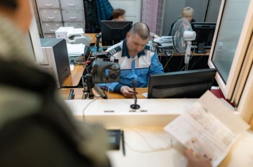 Kifognak a sofőrjelölteken a vizsgakérdések! Tízből hatan elhasalnak az elméletin