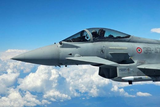 Hollandia végleg átengedi Romániának a kiképzési célokra küldött 18 F-16-os harci repülőt