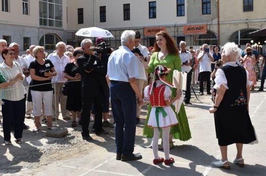 Köszönet a résztvevőknek, köszönet a támogatóknak