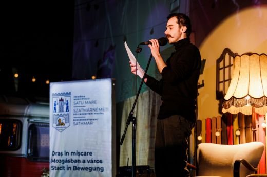 Tűz fölötti énekeim - forradalami slam poetry előadás