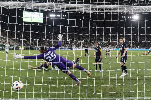BL-selejtező - Ötgólos győzelemmel mutatkozott be a Ferencváros új edzője