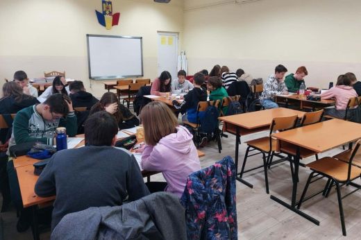 Erdély legjobbjai között: szatmári hatodikosok a Bolyai Matematika Csapatverseny budapesti szóbeli döntőjébe jutottak