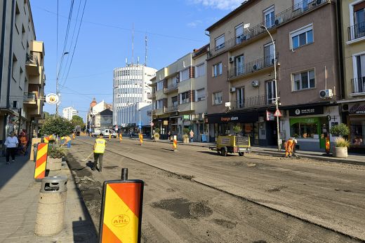 Megkezdődött a Sugárút felújítása – részleges útlezárás van érvényben – Képgaléria