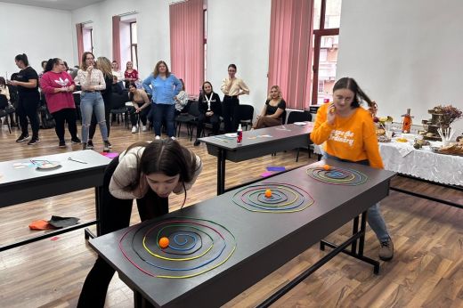 Mesés hangulatban telt a gólyabál a BBTE kihelyezett tagozatán - Képgaléria