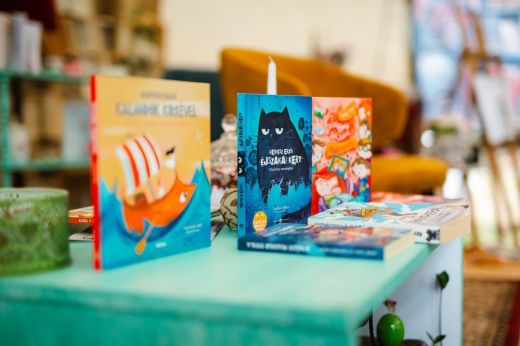 Mesébe illő három nap a könyvek és történetek bűvöletében. Nagy sikernek örvendett a Bookmar Könyvvásár