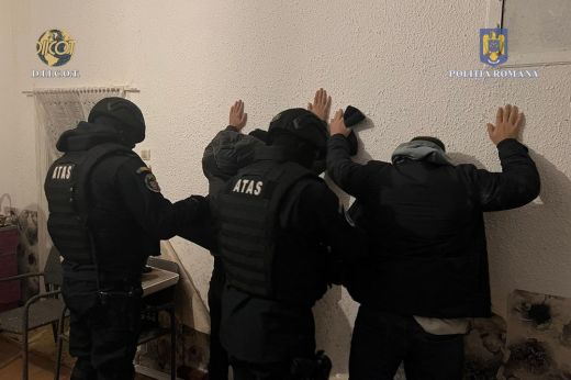 Embercsempész-hálózatokra csaptak le kedd hajnalban. Házkutatások Szatmár megyében is