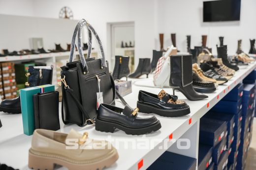 Új olasz cipőbolt Szatmárnémetiben – megnyílt az AldoShoes Shopping! - Képgaléria