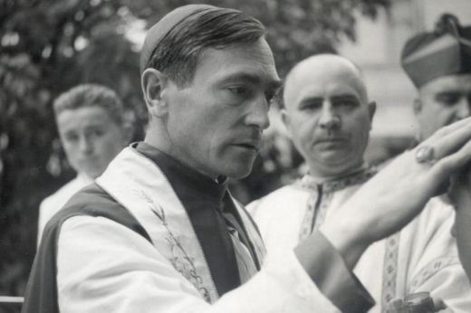 Ferenc pápa jóváhagyta a Tiszteletreméltó címet Márton Áron egykori erdélyi püspök számára