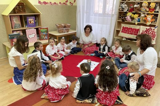 „Mesével kerek a világ.” A magyar népmese napja a 6-os Számú Napköziotthon Varázskastély Tagóvodában
