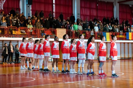 Egy évre megszűnik a Szatmárnémeti VSK női kosárlabdacsapata